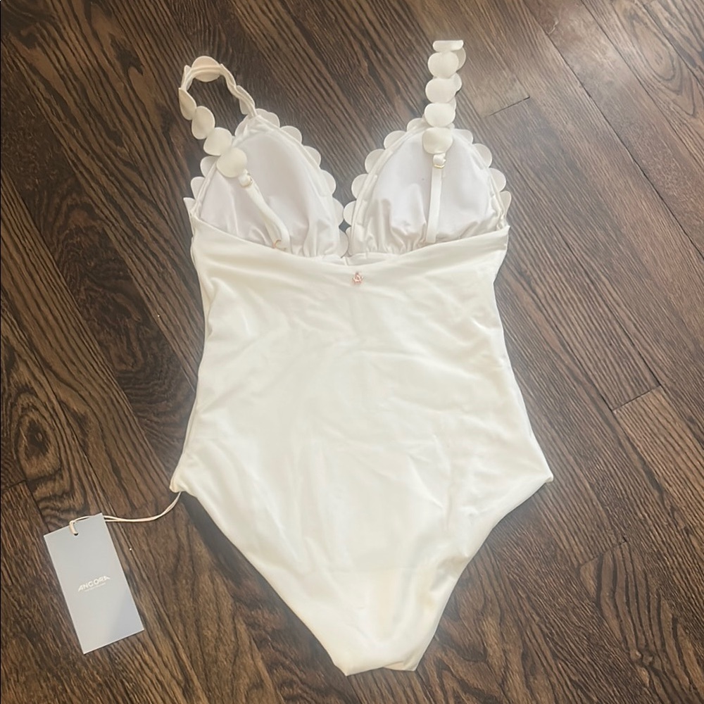 Elegant White One-Piece Ancora Swimsuit - NWT - Picture 2 of 4